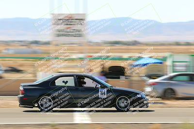 media/Oct-01-2022-Team Topak Racing (Sat) [[f860fb51be]]/2-Inter Low 2/session 2 turn 11/